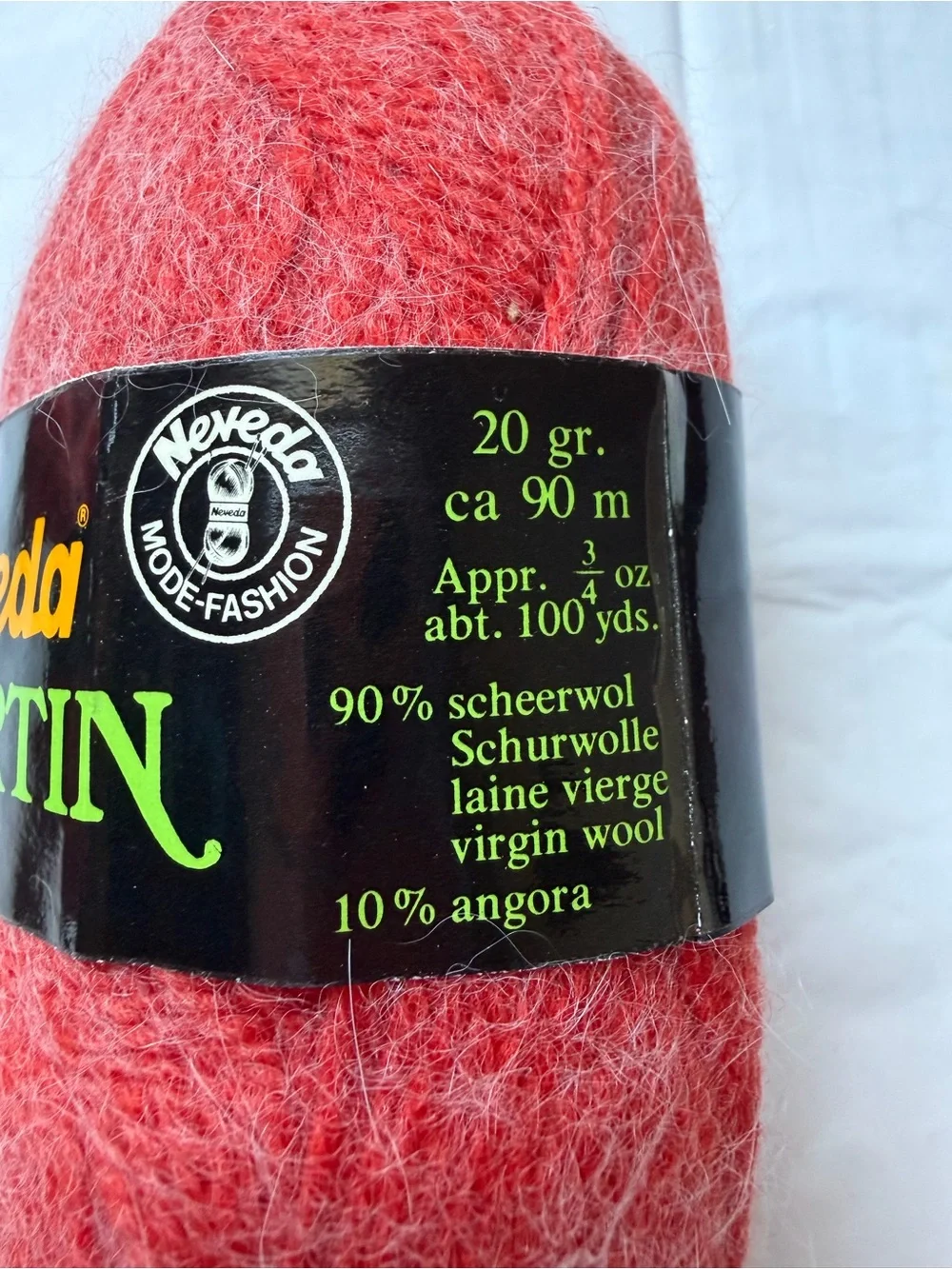 RARE DEADSTOCK VINTAGE 1970s YARN BUNDLE